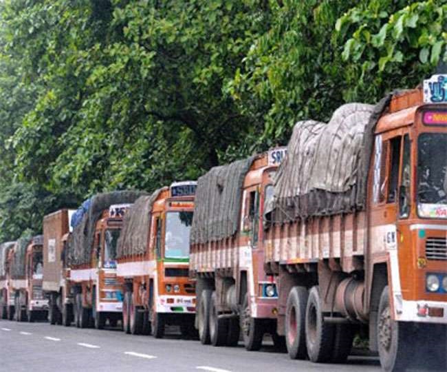 दिल्ली सरकार ने कोर्ट में कहा, 26 नवंबर तक ट्रकों की एंट्री पर रोक जारी रहेगी