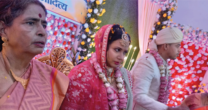 बिहार में जजों ने की अनूठी शादी, न बैंड बाजा, न बाराती, संविधान की शपथ ली और विवाह के बंधन में बंध गए