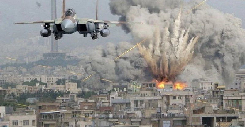 इजरायल ने सीरिया के लताकिया बंदरगाह पर की एयर स्ट्राइक, कंटेनरों में लगी आग