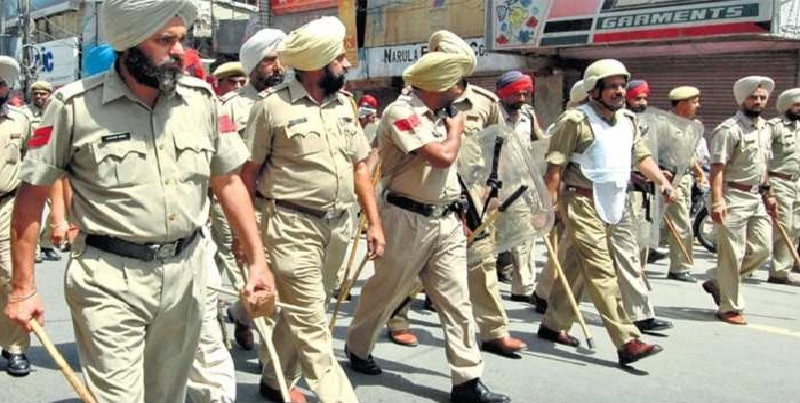 लुधियाना कोर्ट में विस्फोट के बाद पंजाब में हाई अलर्ट, सार्वजनिक जगहों पर भी सुरक्षा बढ़ाने के दिए निर्देश