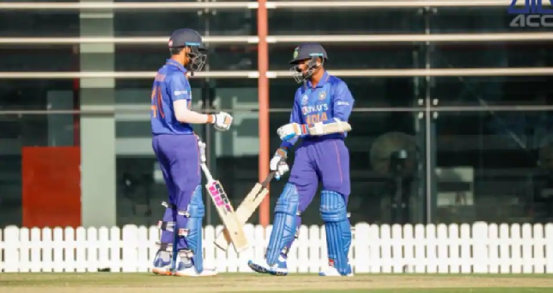 एशिया कप में भारत ने पाकिस्तान को दिया 238 रन का लक्ष्य