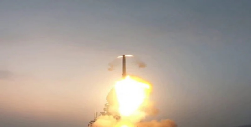 नई तकनीक से लैस ब्रह्मोस मिसाइल के नए वर्जन का सफल परीक्षण