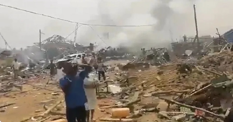घाना में विस्फोटक ले जा रहे ट्रक में भीषण धमाका, 500 इमारतें तबाह, अब तक 17 लोगों की मौत, 59 घायल