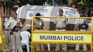 मुंबई पुलिस को मिली बड़ी सफलता, 8 करोड़ के सोने की लूट के मामले को 15 दिन में सुलझाया, 10 अरेस्ट