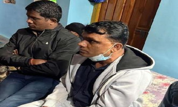 एमपी में पहली बार रिश्वत के आरोपी लेबर आफिसर को भेजा गया जेल, जबलपुर ईओडब्ल्यू की टीम ने मंडला में रंगे हाथ पकड़ा..!