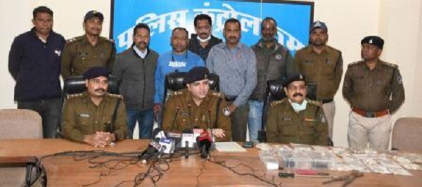 एमपी के जबलपुर में 3 शातिर नकबजनों से 14 चोरियों का खुलासा, 13 लाखं रुपए के जेवर बरामद
