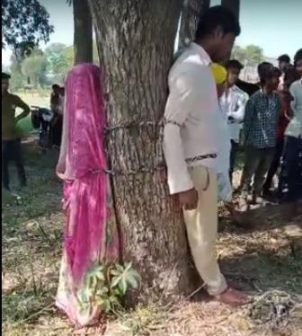 एमपी के राजगढ़ में पत्नी-प्रेमी को आपत्तिजनक हालत में देख गुस्साए पति ने पेड़ से बांधकर पीटा, बनाया बंधक 