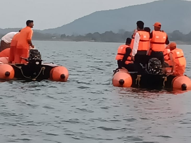 झारखंड : जामताड़ा में नाव हादसे के पांचवें दिन 6 और शव बरामद, अब तक 14 लाशें मिली 