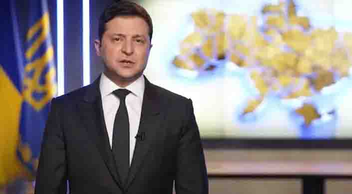 रूसी मीडिया का बड़ा दावा- यूक्रेन छोड़ कर भागे राष्ट्रपति जेलेंस्की 
