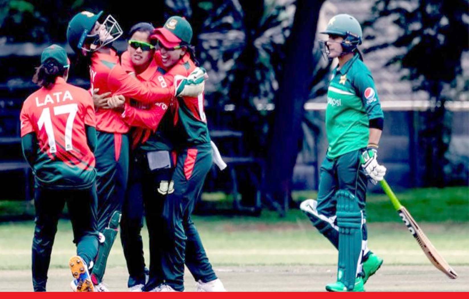 पाकिस्तान को हराकर बांग्लादेश ने रचा इतिहास, एक ओवर 16 रन नहीं बना पाई पाकिस्तान की टीम