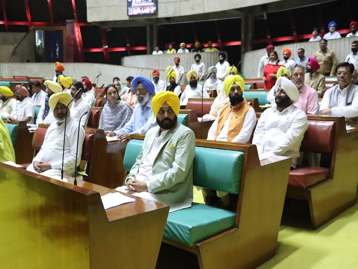 पंजाब में कल मंत्रियों का शपथ ग्रहण, फिर कैबिनेट मीटिंग, 10 मंत्री लेंगे शपथ, 7 बाद में बनाए जाएंगे