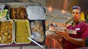 सूरत देश में पांचवां रेलवे स्टेशन, जहां यात्री सबसे ज्यादा ऑनलाइन खाना मंगा रहे, भोपाल तीसरे स्थान पर: IRCTC की स्टडी