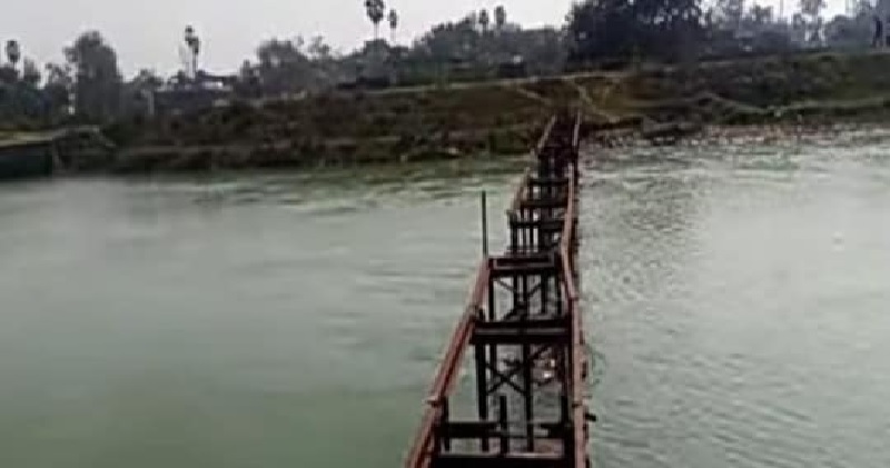 बिहार में चोरों ने चुरा लिया 60 फीट लंबा लोहे का पुल, गैस कटर से काटा और गाड़ी पर लादकर चलते बने
