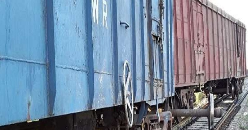 पंजाब के रूपनगर में मालगाड़ी के 16 रैक बेपटरी, रद्द करनी पड़ीं 8 ट्रेनें
