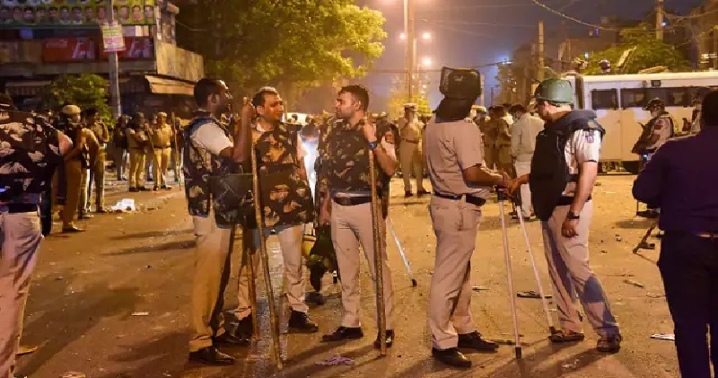 साजिश के तहत जहांगीरपुरी में भड़काई गई हिंसा, दिल्ली पुलिस ने गृह मंत्रालय को सौंपी रिपोर्ट