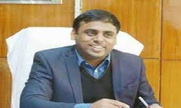 जबलपुर में सायबर ठगों का कारनामा: कलेक्टर इलैयाराजा टी के नाम पर जिला कार्यक्रम अधिकारी से की रुपयों की मांग