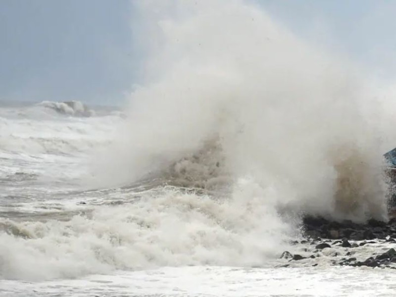 बंगाल की खाड़ी पहुंचा तूफान असानी हुआ उग्र, आईएमडी ने जारी किया अलर्ट 