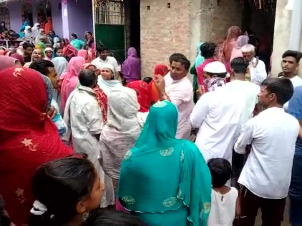 बिहार: पति के दूसरे निकाह से खफा पहली पत्नी ने घर में लगाई आग, 4 लोगों की जलकर मौत