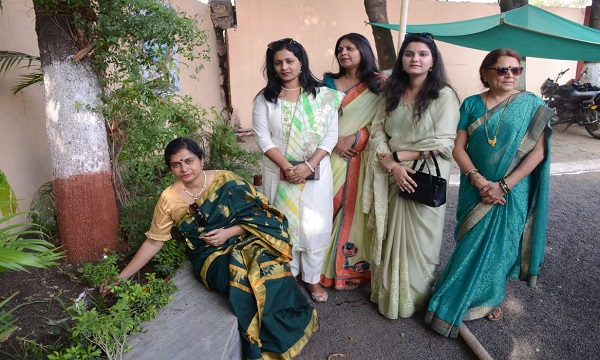 विश्व पर्यावरण दिवस: जबलपुर रेल मंडल की महिला कल्याण संगठन द्वारा किया गया पौधारोपण