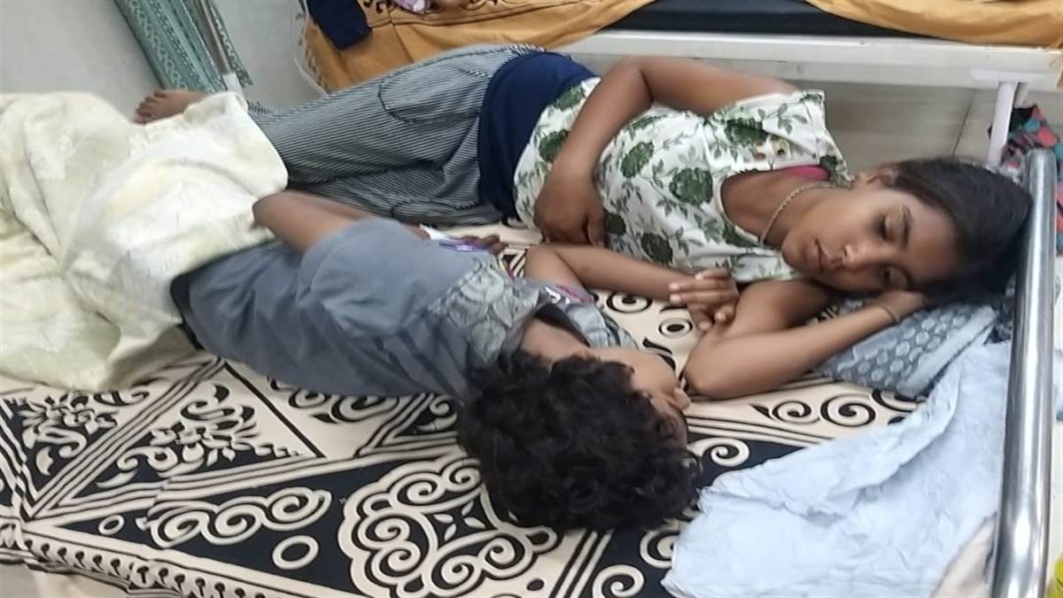 छत्तीसगढ़: बिलासपुर में चाट-फुलकी खाने के बाद 20 लोगों की तबीयत बिगड़ी, एक बच्ची की मौत