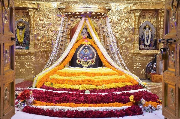 भगवान शिव की किस विधि से पूजा करें और कैसे खुश कर मनचाहा वरदान पाएं