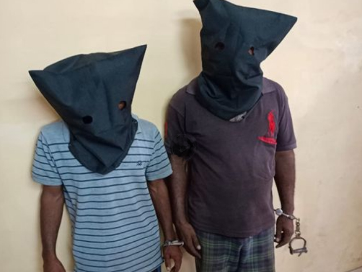 गुजरात में ट्रेन गिराने की कोशिश करने वाले दो युवक गिरफ्तार, यूपी में बुलडोजर एक्शन का लेना चाहते थे बदला