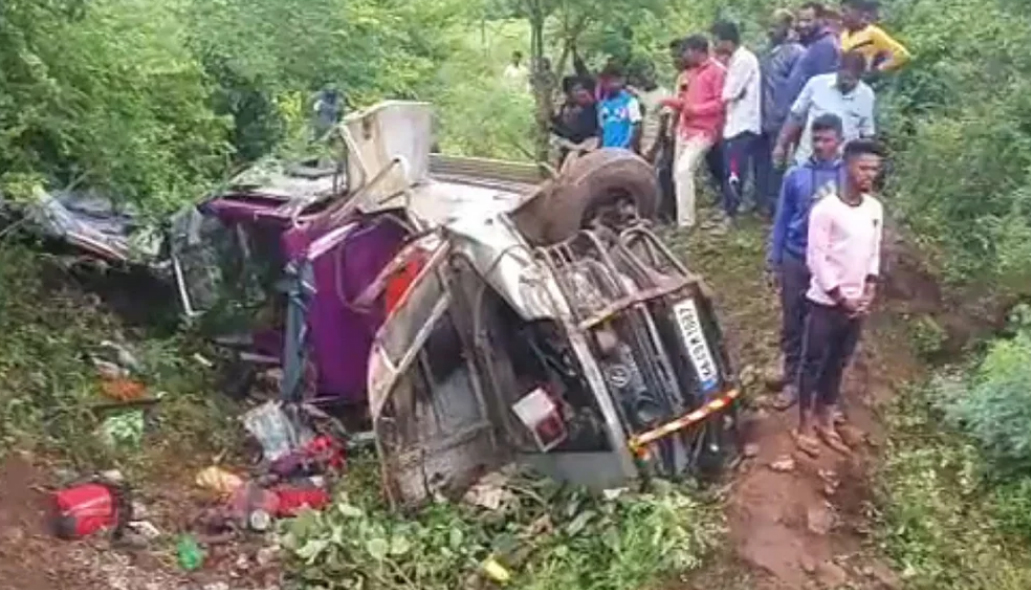 कर्नाटक के बेलगावी में मजदूरों को ले जा रहा वाहन नाले में गिरा, 9 की मौत, 5-5 लाख मुआवजे की घोषणा