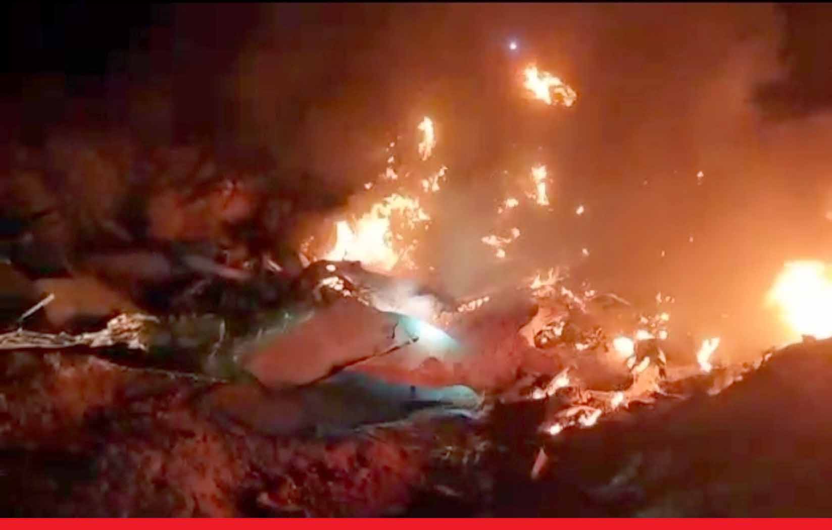बाड़मेर में वायुसेना का विमान दुर्घटनाग्रस्त, दोनों पायलटों की मौत, एक किमी के दायरे में बिखरा गया मलबा