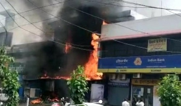एमपी के जबलपुर में बड़ा हादसा, न्यू लाइफ स्पेशिलिटी हास्पिटल में लगी भीषण आग, 4 मरीज जिंदा जले, 7 गंभीर