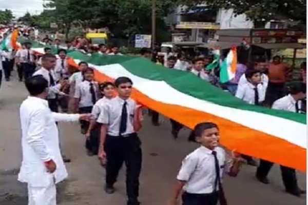 जबलपुर में आजादी का अमृत महोत्सव, हर तरफ तिरंगा, घर-घर तिरंगा