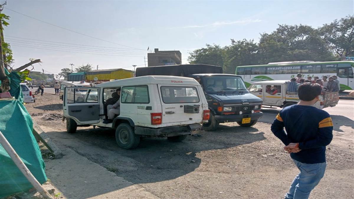 इंदौर के मानपुर थाने में हिरासत में हुई लूट के आरोपित की मौत, 5 पुलिसकर्मी सस्पेंड