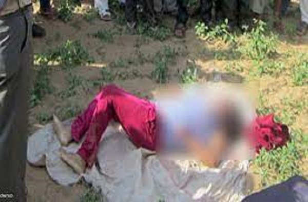 जबलपुर में छात्रा की पत्थर पटककर नृशंस हत्या, घर के पीछे बाड़ी में मिली क्षत-विक्षत लाश
