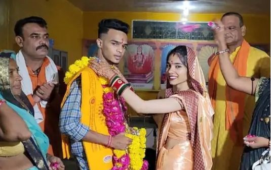 राजस्थान की मुस्लिम युवती इकरा एमपी आकर इशिका बनी, हिंदू युवक से प्यार के बाद किया धर्म परिवर्तन, रचाई शादी