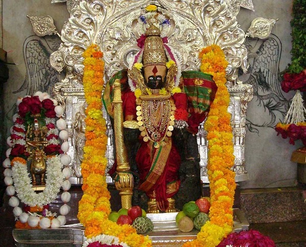 DIPAWALI: अमावस और स्थिर लग्न मे पूजन कर महालक्ष्मी की कृपा प्राप्त करें