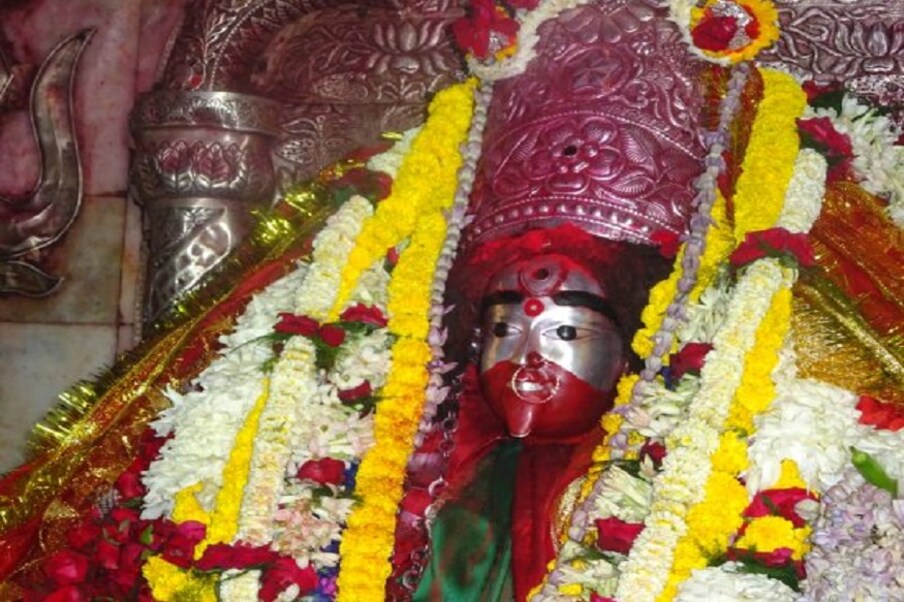 महाविद्या उग्र तारा प्रत्यंगिरा कवचं का नित्य पाठ करने से शत्रु स्वतः ही नष्ट हो जाते