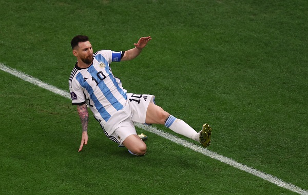 Fifa World Cup Final: हाफ टाइम के बाद अर्जेंटीना 2-0 से आगे, मेसी और डी मारिया ने दागे गोल