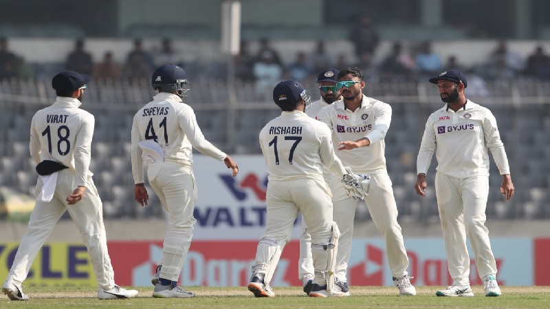 दूसरे टेस्ट मैच में भारत ने बांग्लादेश को 3 विकेट से हराया, 2-0 से जीती सीरीज