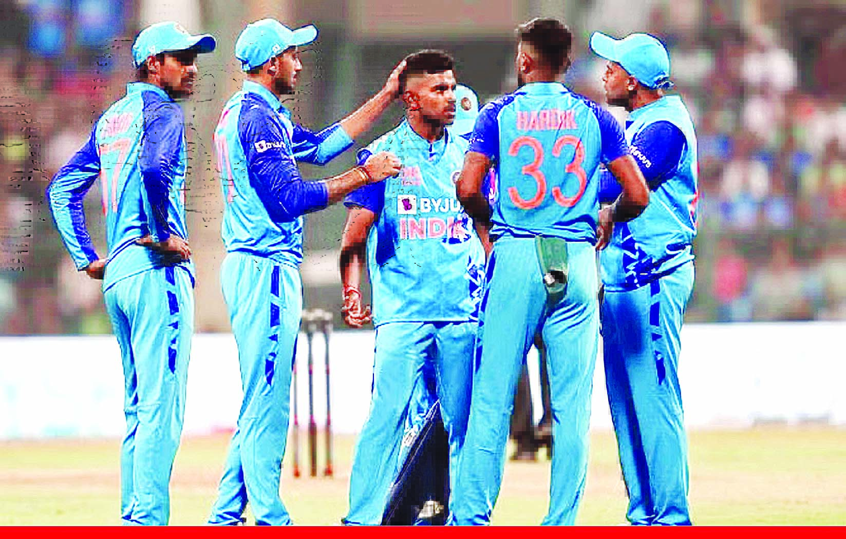 भारत ने श्रीलंका को दो रन से हराया, डेब्यू मैच में शिवम मावी ने चार विकेट लिए