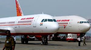 DGCA सख्त: एयर इंडिया की फ्लाइट में फिर पेशाब करने और स्मोकिंग का मामला आया सामने, भेजा नोटिस
