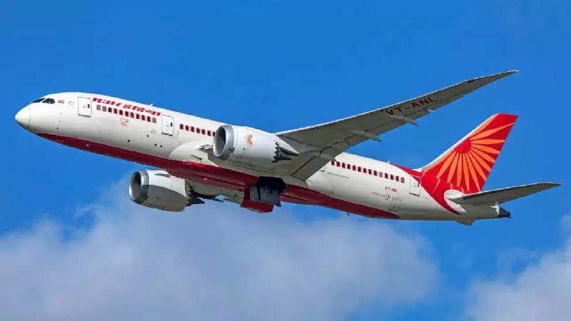 डीजीसीए ने बुजुर्ग महिला पर पेशाब करने के मामले में एयर इंडिया पर लगाया 30 लाख का जुर्माना