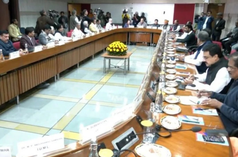 संसद का बजट सत्र: सर्वदलीय बैठक में 27 दलों के नेताओं ने अडाणी और बीबीसी डॉक्यूमेंट्री बैन का मुद्दा जोरशोर से उठाया