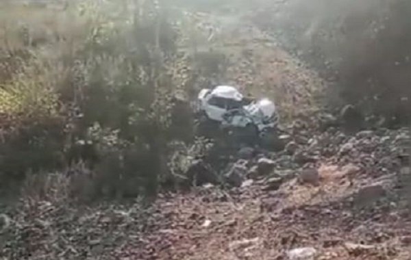 जबलपुर-मंडला रोड पर दुर्घटना, विकास यात्रा से लौट रहे भाजपा मंडल अध्यक्ष की कार 50 फीट गहरी खाई में गिरी, हालत गंभीर