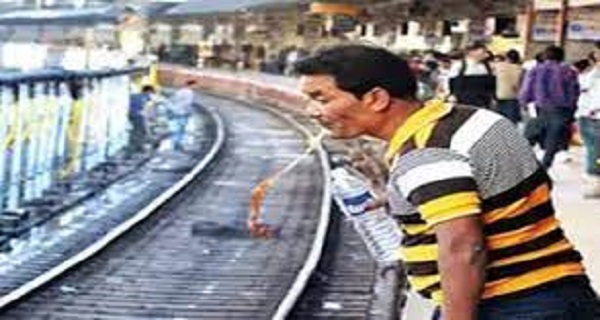 गंदगी फैलाने वालों पर रेलवे सख्त: पमरे ने 1 लाख से अधिक लोगों पर कार्रवाई की, 15 लाख रुपये जुर्माना वसूला