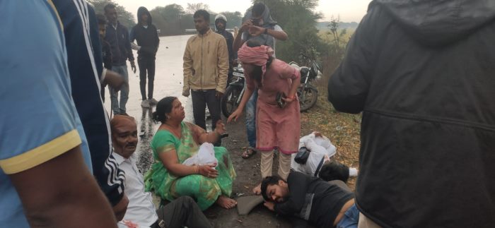 MP News: गढ़ाकोटा के पास कार-ट्रक में सीधी भिडंत, 5 घायल, सागर से कुंडलपुर जा रहा था परिवार