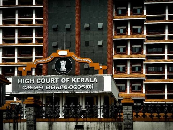 Kerala HC का आदेश : पिता से शादी का खर्च पाना हर बेटी का अधिकार, कहा- इसका धर्म से लेना-देना नहीं 