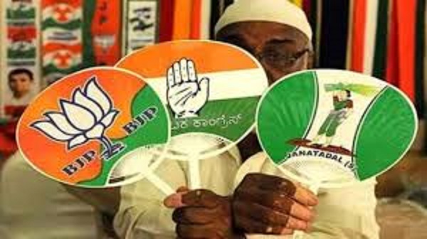 कर्नाटक चुनाव के एग्जिट पोल में 3 में कांग्रेस सबसे बड़ी पार्टी, 1 में बहुमत, 1 ने बीजेपी की सरकार बन रही