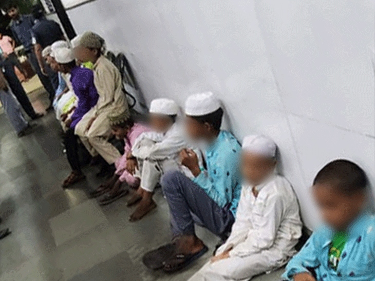 दानापुर एक्सप्रेस में 60 नाबालिग बच्चों को जीआरपी ने छुड़ाया, 5 आरोपी गिरफ्तार, महाराष्ट्र के मदरसों में ले जाए जा रहे थे