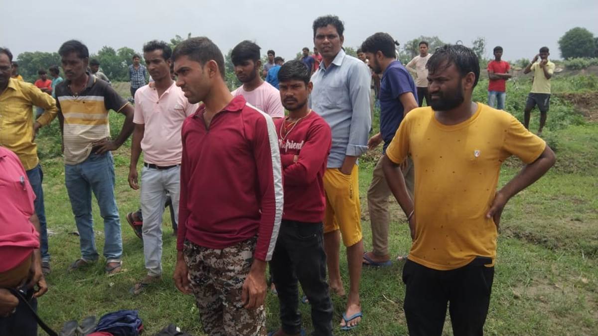 CG News : तीन बहनों की नदी में डूबने से मौत, अवैध उत्खनन के कारण हादसे का आरोप, गांव वालों ने किया चक्काजाम