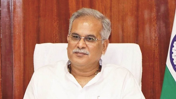 Chhattisgarh: सीएम भूपेश बघेल ने सरकारी कर्मचारियों का DA और संविदा कर्मियों का वेतन बढ़ाया