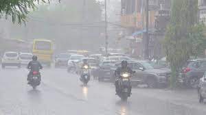 एमपी में मानसून सक्रिय : जबलपुर में भारी बारिश, रीवा, सागर, शहडोल संभागों में भी बरस रहे बदरा